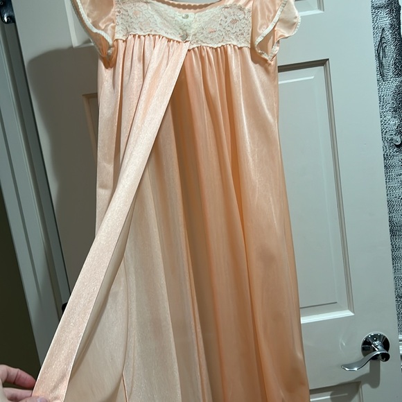 VINTAGE PEACH PEIGNOIR ROBE-X SMALL OR SMALL - Picture 4 of 9